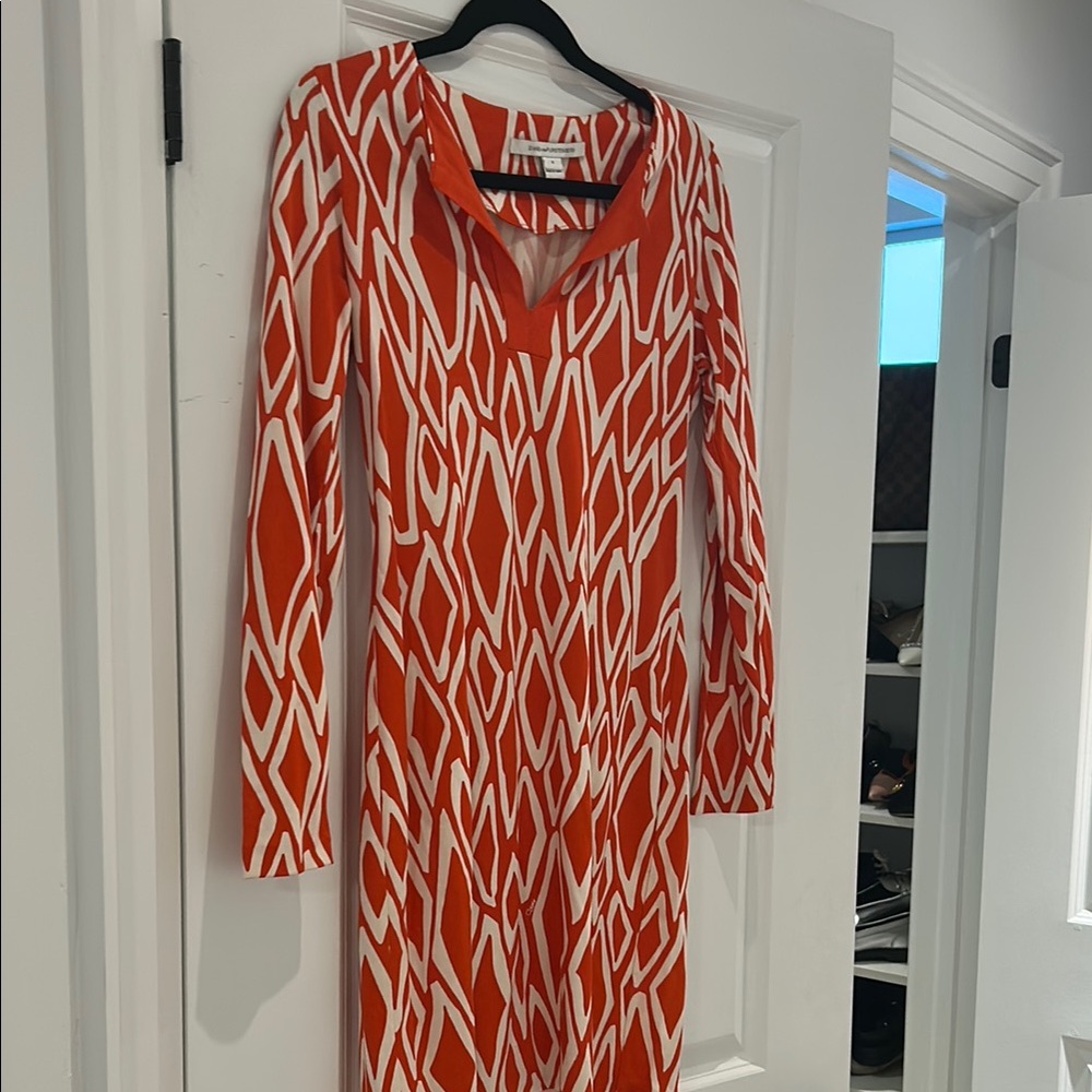 Diane Von Furstenberg Orange Sheath Dress with V-Neck and Bishop Sleeves